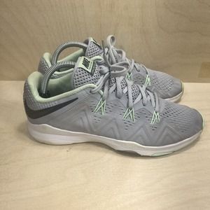 Nike Air Zoom Condition 852472-005 Training Sneaker Gray/Mint Womens Size 9.5